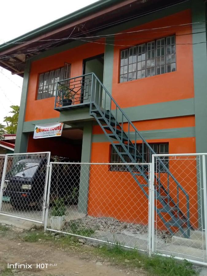Estrelle Orange House - Backpackers Hub Apartment Puerto Princesa Exterior foto